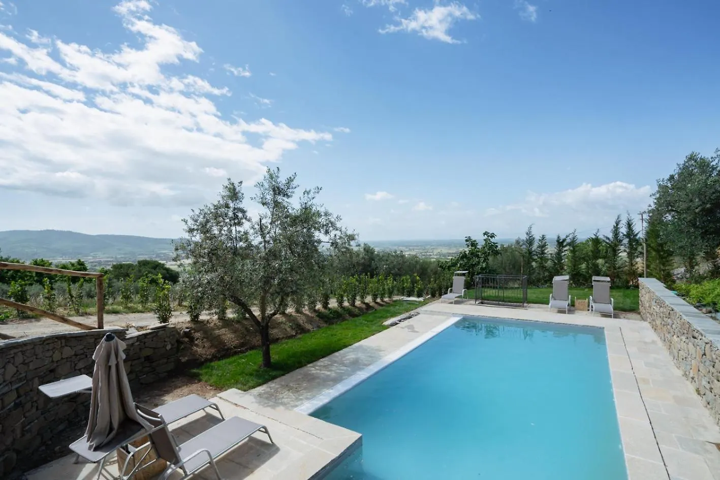 L'Antico Casale Tuscany Charme & Private Pool 5-Star Cortona Semesterbostad