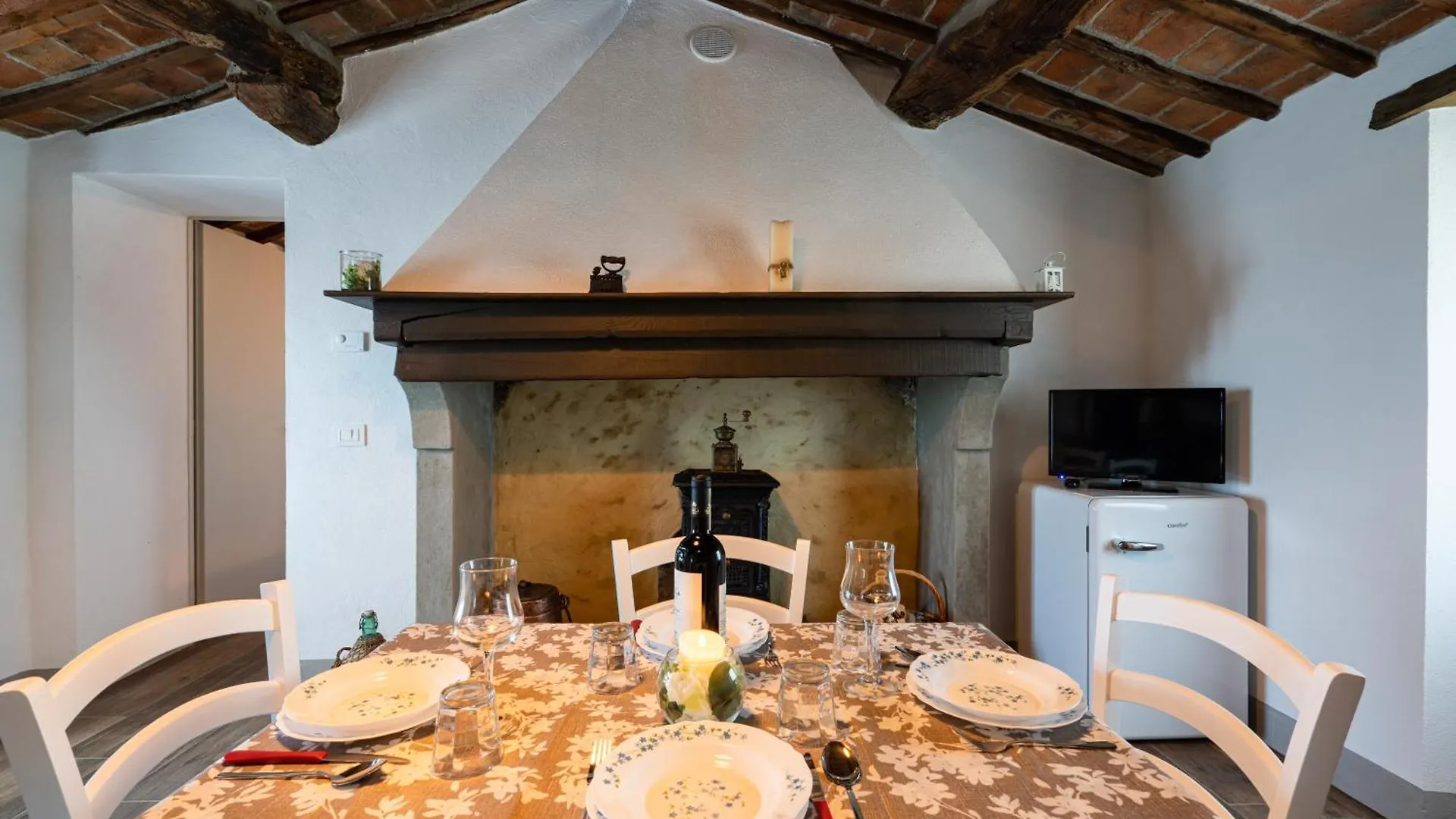 L'Antico Casale Tuscany Charme & Private Pool 5-Star Cortona Semesterbostad